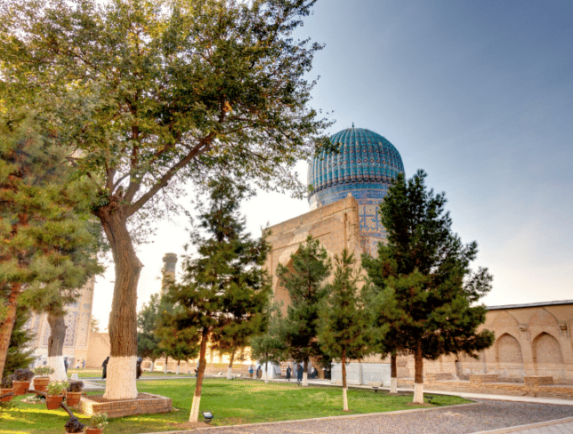 My tour live - visit Mosquée et Mausolée de Bibi Khanoum, Samarcande, Ouzbékistan